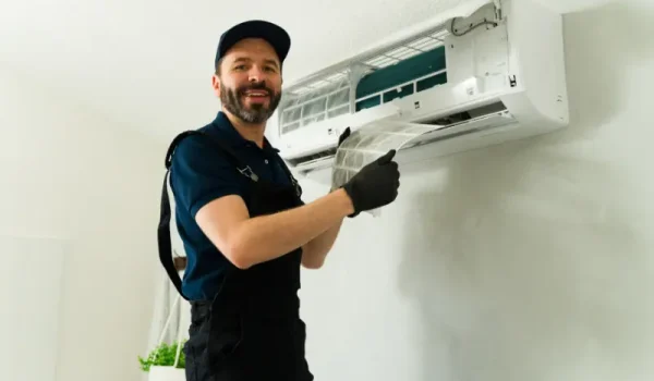 Entretien professionnel thermopompe murale